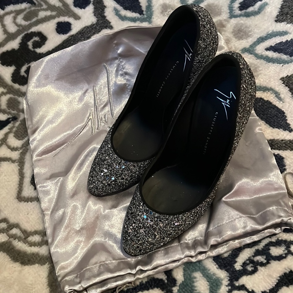 Giuseppe Zanotti pumps